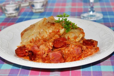 https://www.mindmegette.hu/hagyomanyos-szabolcsi-toltott-kaposzta.recept/
